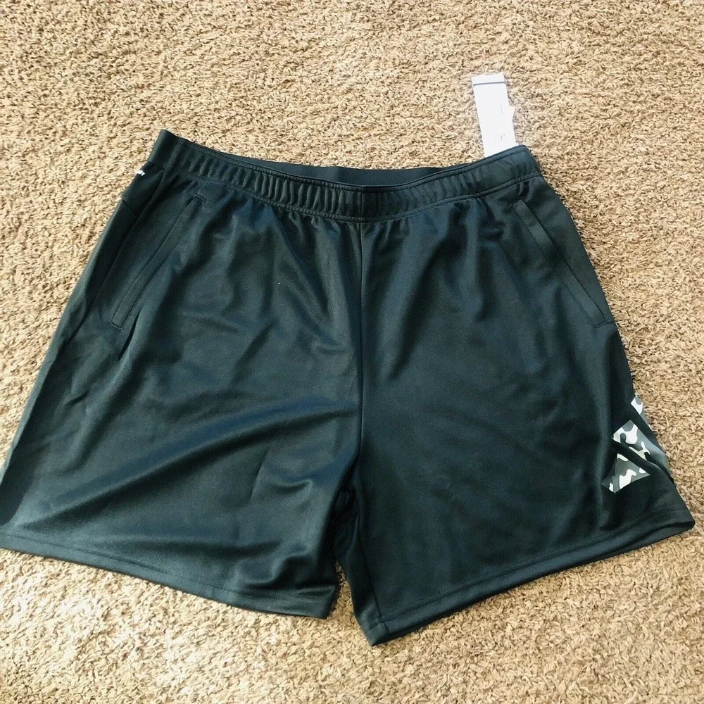 Adidas Mens 2XL Black Aeroready Camo Logo Athletic Training Shorts 7 Inch Inseam